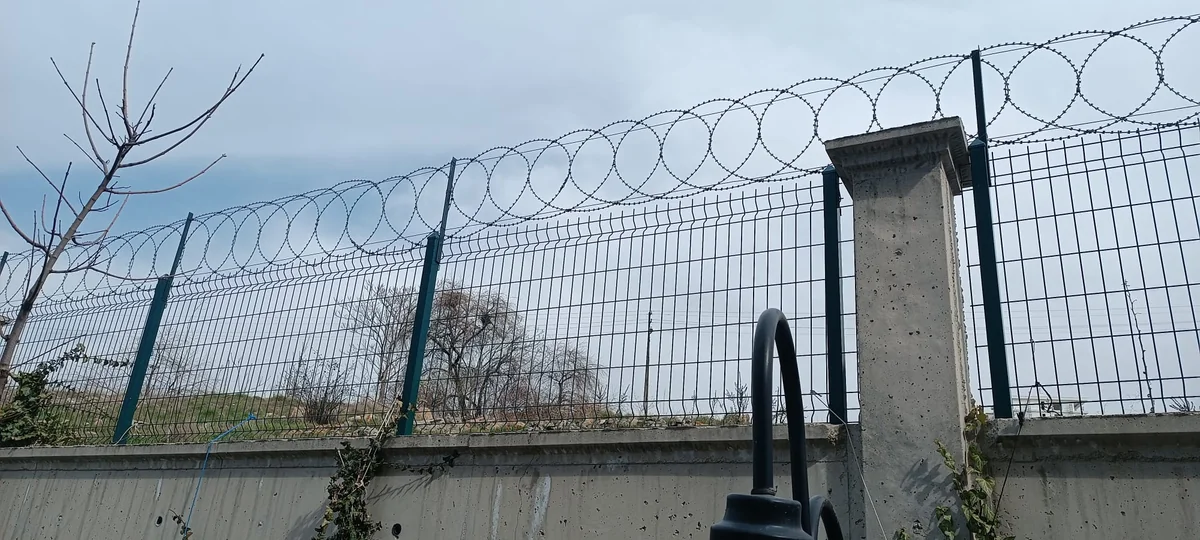 Panel Çit için temsili ürün veya giriş sistemi görünümü